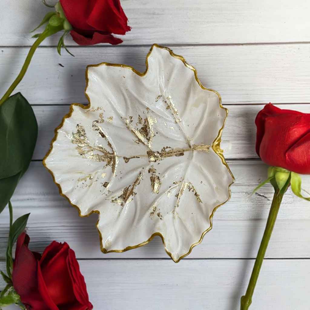 Concrete Maple leaf jewelry/ trinket dish